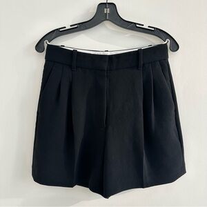 Aritzia effortless shorts in black